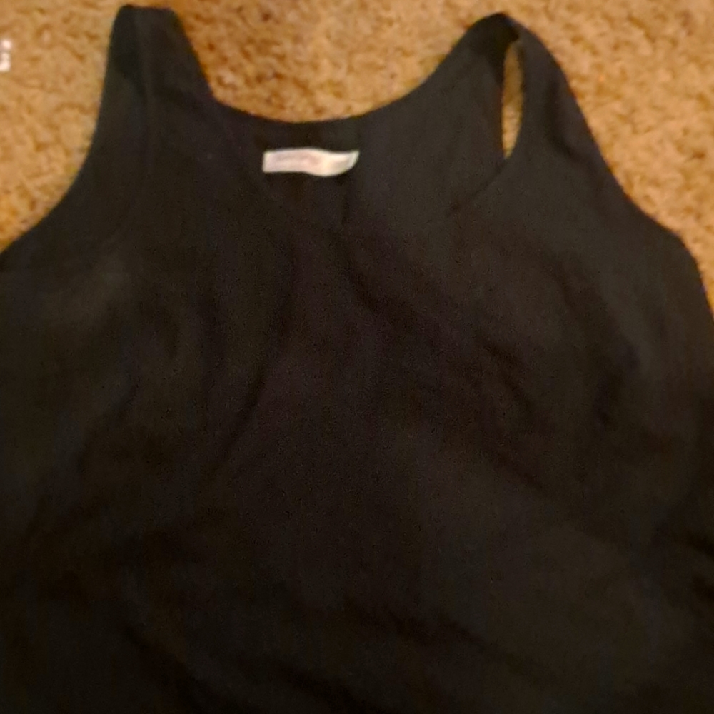 Black silky pocket tank